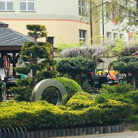 Apartamenty I Pokoje „Pod Jedynka” Konstantynów Łódzki Buitenkant foto