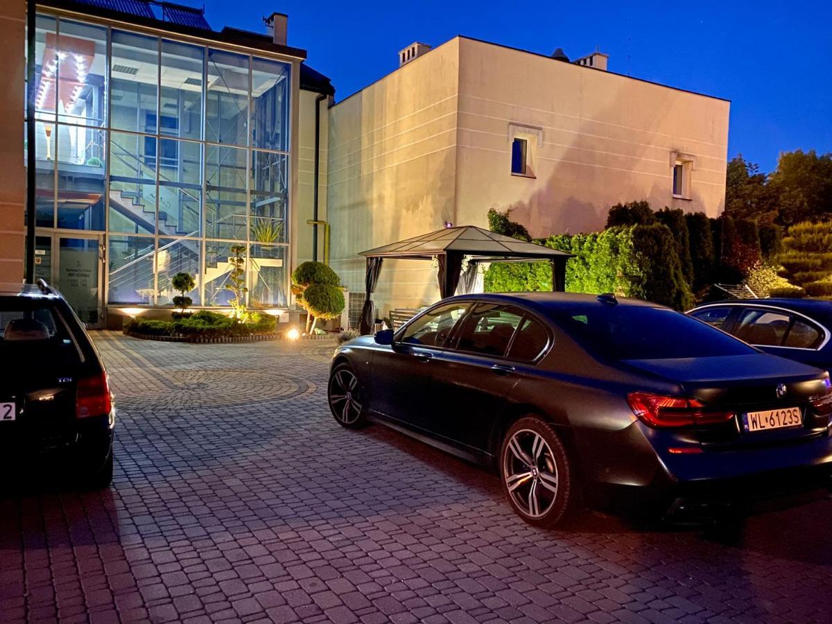 Apartamenty I Pokoje „Pod Jedynka” Konstantynów Łódzki Buitenkant foto
